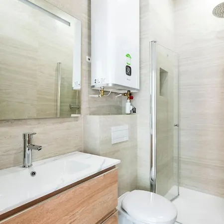 Apartmán Elegant 2-room Air-conditioned - 17 *